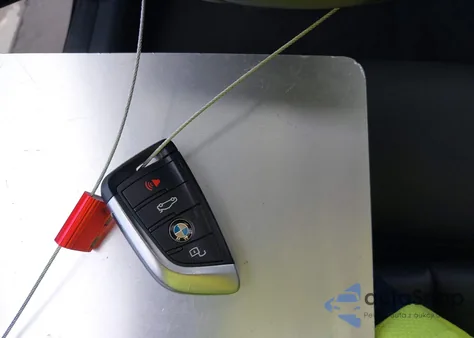 2021 BMW 330I z USA, uszkodzony, nr VIN 3MW5R1J07M8B93790